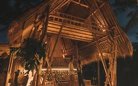La Royale Romantic Bamboo Villas