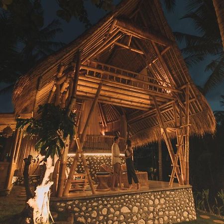 La Royale Romantic Bamboo Villas Klungkung Extérieur photo